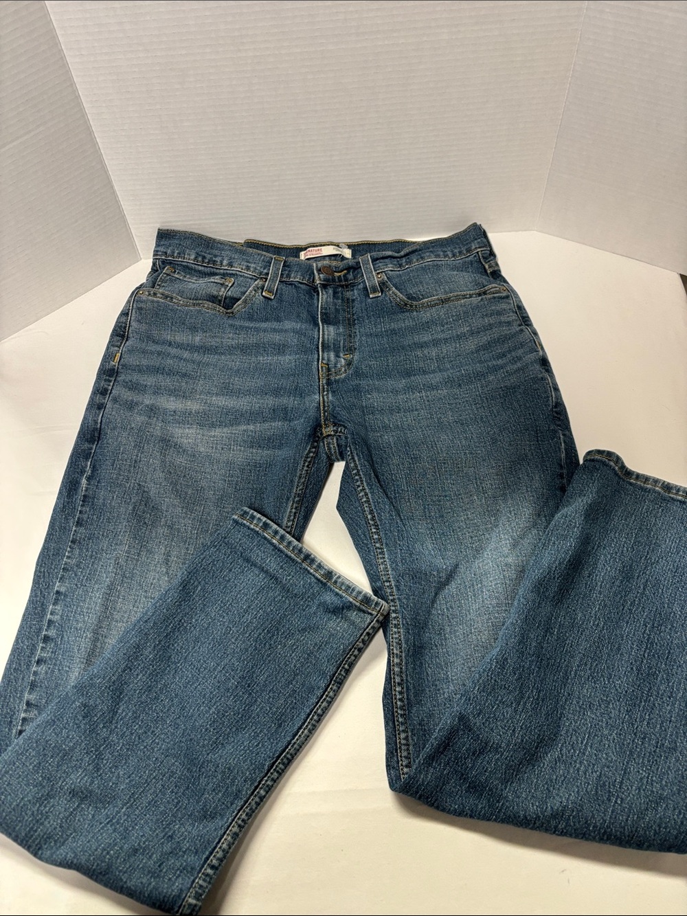 Signature by Levi Strauss Straight Leg Blue Jeans